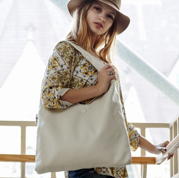 58553 Reversible Hobo Bag Sets - Picture 3 of 9